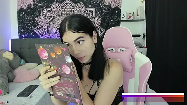 jade dakota   online show from 21, 1, 2025