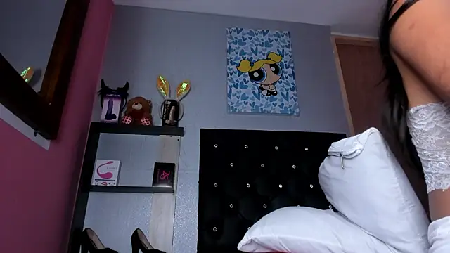 skinnycollins1 online show from 12, 2, 2025