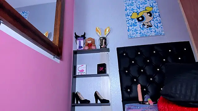 skinnycollins1 online show from 7, 3, 2025