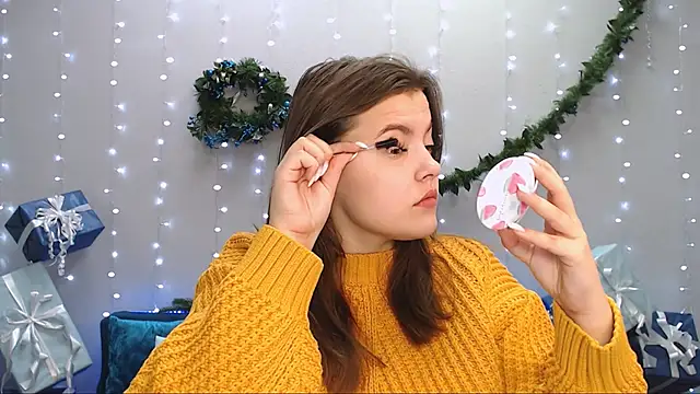 Snapshot of showmeparadise chatting on 8, 12, 2024 showmeparadise online show from 8, 12, 2024