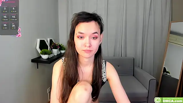 Emily Strikeee online show from 5, 12, 2024