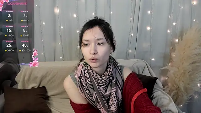 Emily Strikeee online show from 22, 1, 2025
