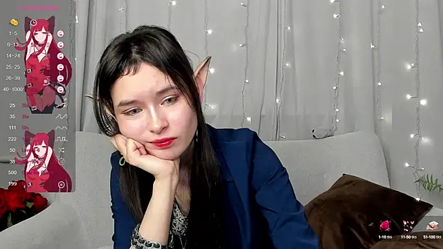 Emily Strikeee online show from 4, 3, 2025