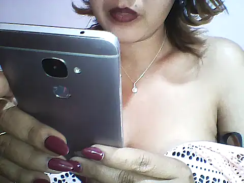 layanah12 online show from 1, 12, 2024