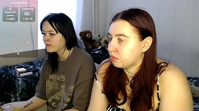 Snapshot of BettyandRich_ chatting on 24, 1, 2025 BettyandRich online show from 24, 1, 2025