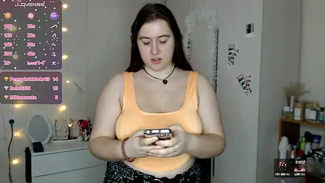 Snapshot of BettyandRich_ chatting on 7, 2, 2025 BettyandRich online show from 7, 2, 2025