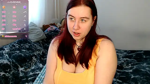 Snapshot of BettyandRich_ chatting on 10, 3, 2025 BettyandRich online show from 10, 3, 2025