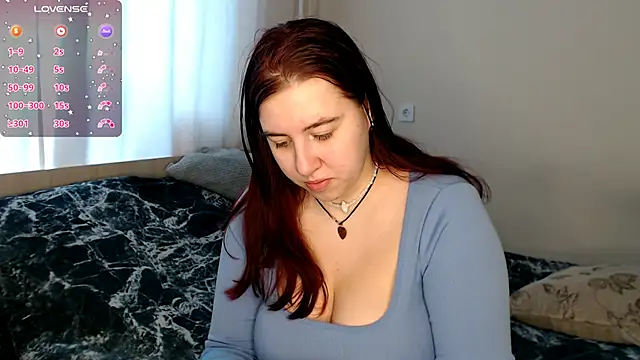 Snapshot of BettyandRich_ chatting on 16, 3, 2025 BettyandRich online show from 16, 3, 2025