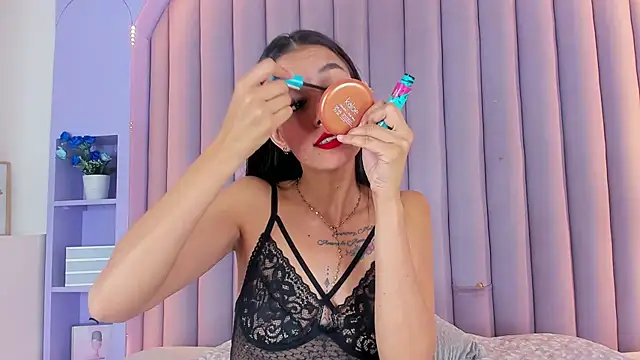 ChanelAdamss  online show from 17, 1, 2025