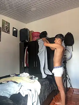 Snapshot of The__Rodriguez chatting on 10, 9, 2025 The Rodriguez online show from 10, 9, 2025