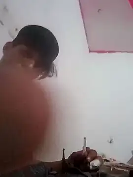 Snapshot of raiu1257 chatting on 25, 9, 2025 raiu1257 online show from 25, 9, 2025