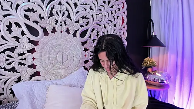 Mindy sweety online show from 14, 2, 2026