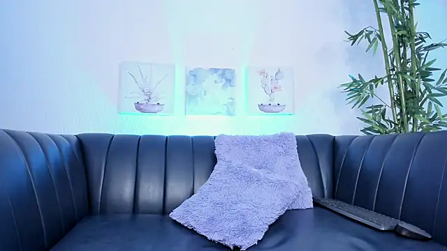 cloe sirena online show from 5, 12, 2024
