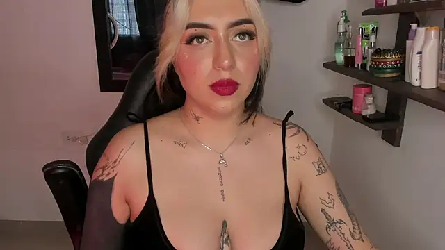 AnnikaMerliahh  online show from 5, 1, 2026