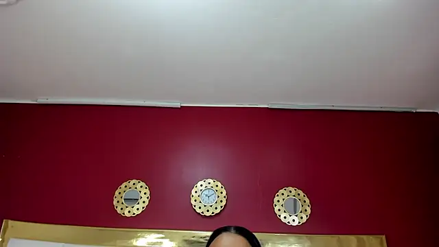 Snapshot of EileenBenzon chatting on 28, 1, 2025 EileenBenzon online show from 28, 1, 2025