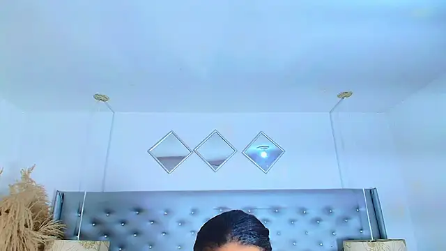 Snapshot of EileenBenzon chatting on 23, 9, 2025 EileenBenzon online show from 23, 9, 2025