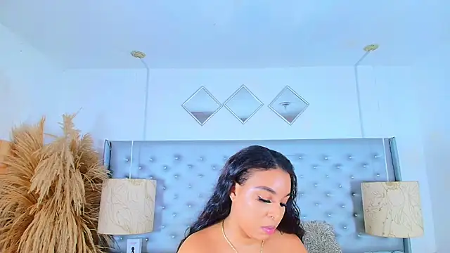 Snapshot of EileenBenzon chatting on 14, 10, 2025 EileenBenzon online show from 14, 10, 2025