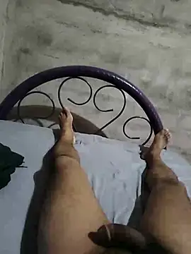 Snapshot of marcuszza22 chatting on 21, 2, 2025 marcuszza22 online show from 21, 2, 2025