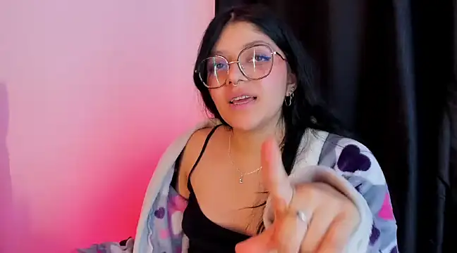 Snapshot of lana_dol chatting on 8, 2, 2025 lana dol online show from 8, 2, 2025