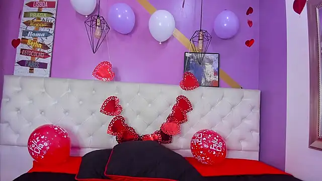 Snapshot of Candypoppy77 chatting on 25, 2, 2025 Candypoppy77 online show from 25, 2, 2025