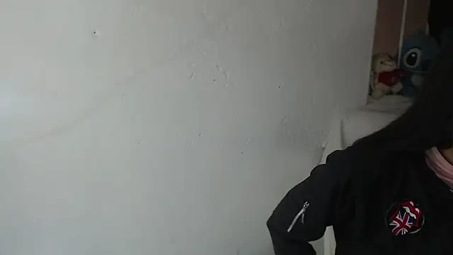 skinny sweet2411 online show from 14, 9, 2025