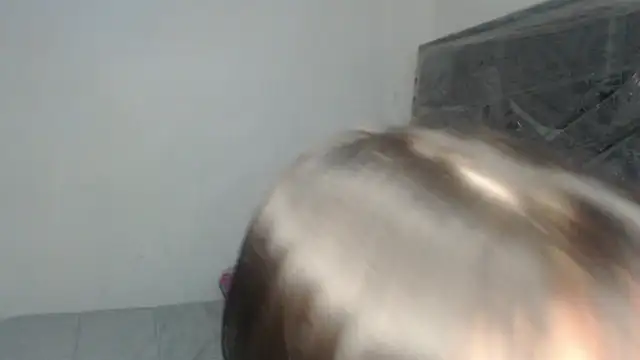 Snapshot of skinny_sweet2411 chatting on 28, 3, 2026 skinny sweet2411 online show from 28, 3, 2026