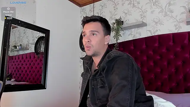 Edward max online show from 10, 1, 2025