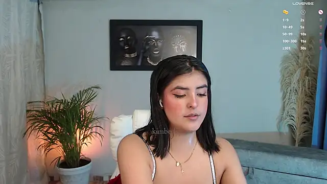 Snapshot of kim_zaratte chatting on 5, 11, 2025 kim zaratte online show from 5, 11, 2025