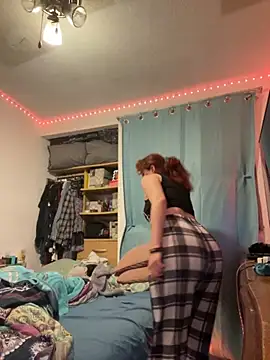 Nina-Chick777 online show from 13, 10, 2025