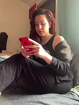 Snapshot of Nina-Chick777 chatting on 6, 3, 2026 Nina-Chick777 online show from 6, 3, 2026