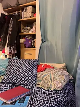 Snapshot of Nina-Chick777 chatting on 16, 3, 2026 Nina-Chick777 online show from 16, 3, 2026