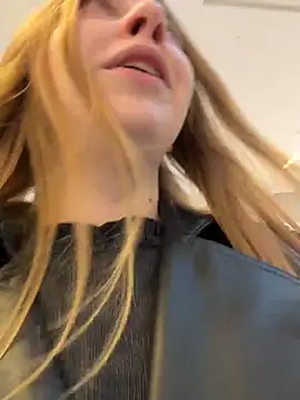 Sunny   Bunny online show from 22, 2, 2026