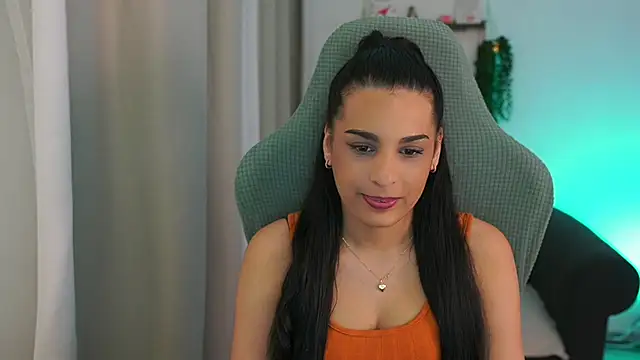 mila  denver online show from 4, 3, 2025