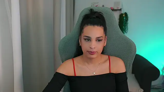 mila  denver online show from 16, 3, 2025