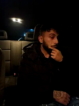 Iulianmarius12 online show from 5, 3, 2026