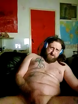 Snapshot of Ozomitro chatting on 5, 3, 2025 Ozomitro online show from 5, 3, 2025