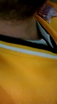 Snapshot of Ozomitro chatting on 6, 3, 2025 Ozomitro online show from 6, 3, 2025