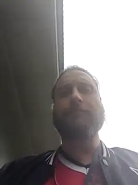 Snapshot of Ozomitro chatting on 14, 9, 2025 Ozomitro online show from 14, 9, 2025