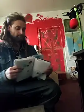 Snapshot of Ozomitro chatting on 11, 10, 2025 Ozomitro online show from 11, 10, 2025