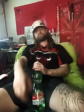 Snapshot of Ozomitro chatting on 14, 10, 2025 Ozomitro online show from 14, 10, 2025