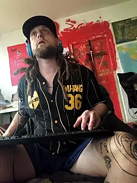 Snapshot of Ozomitro chatting on 31, 10, 2025 Ozomitro online show from 31, 10, 2025