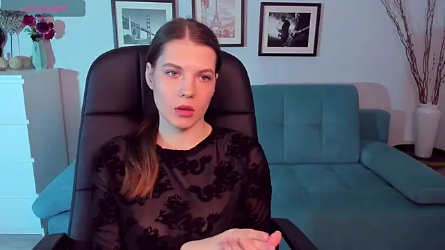 Snapshot of BellaSweetHeart chatting on 9, 3, 2025 BellaSweetHeart online show from 9, 3, 2025