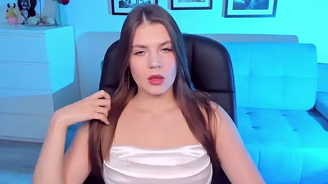 Snapshot of BellaSweetHeart chatting on 23, 10, 2025 BellaSweetHeart online show from 23, 10, 2025