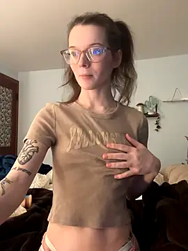 dreamteemergirl online show from 10, 11, 2025