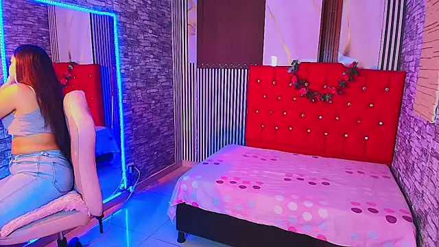 Snapshot of maribelsex303av chatting on 28, 10, 2025 maribelsex303av online show from 28, 10, 2025