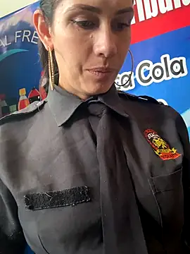 Alysson-- online show from 18, 12, 2025