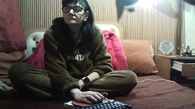 AlanaLaDream online show from 9, 2, 2026