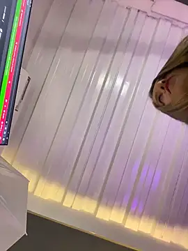 gwen ashly online show from 13, 3, 2026