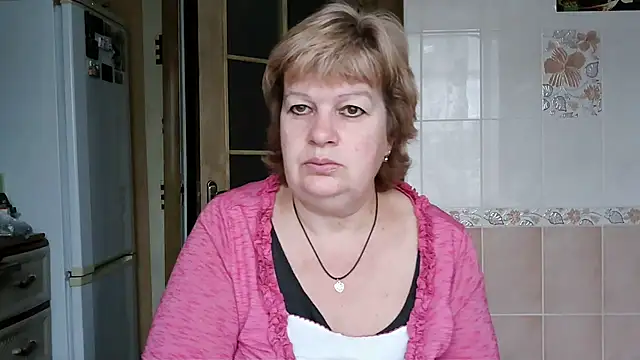 Ettie Tonia online show from 3, 1, 2025