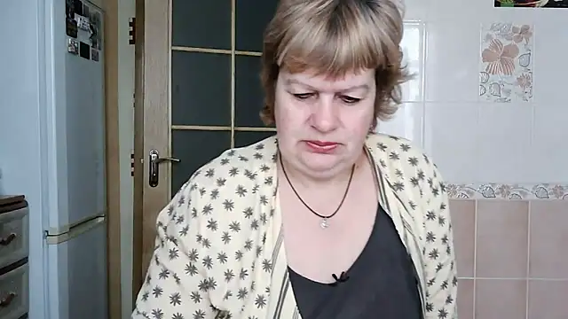 Ettie Tonia online show from 15, 2, 2025